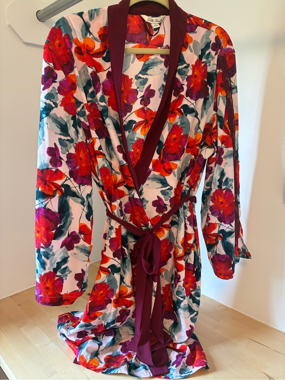 Pioneer Woman Floral Wrap Robe in Red & Pink